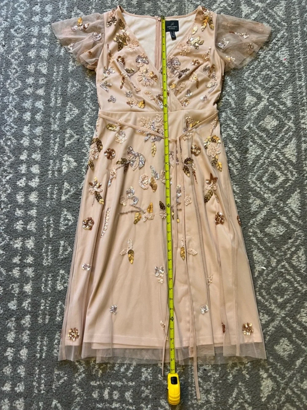 Adrianna Papell Blush Pink Sequin Floral Midi Dress size 6P (Z105) - Picture 13 of 14